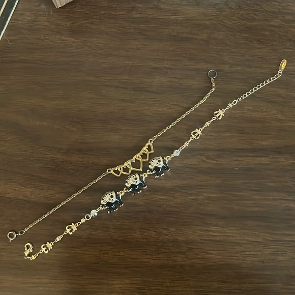 Bundle for 50% off! - Set of 2 gold layering bracelets - Picture 1 of 1